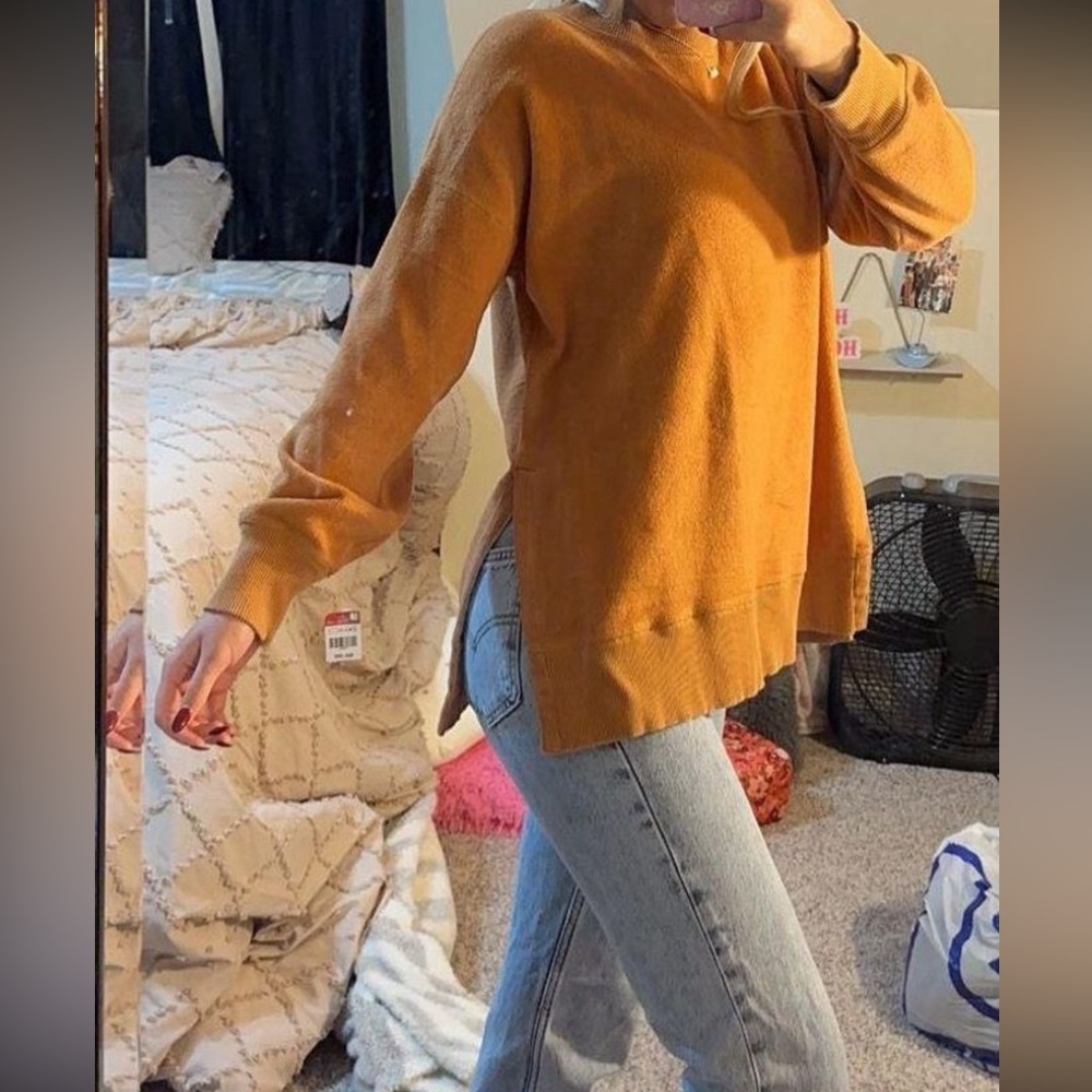 Aerie crewneck